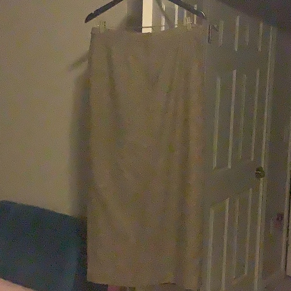 Wool Skirt With Split. - image 1